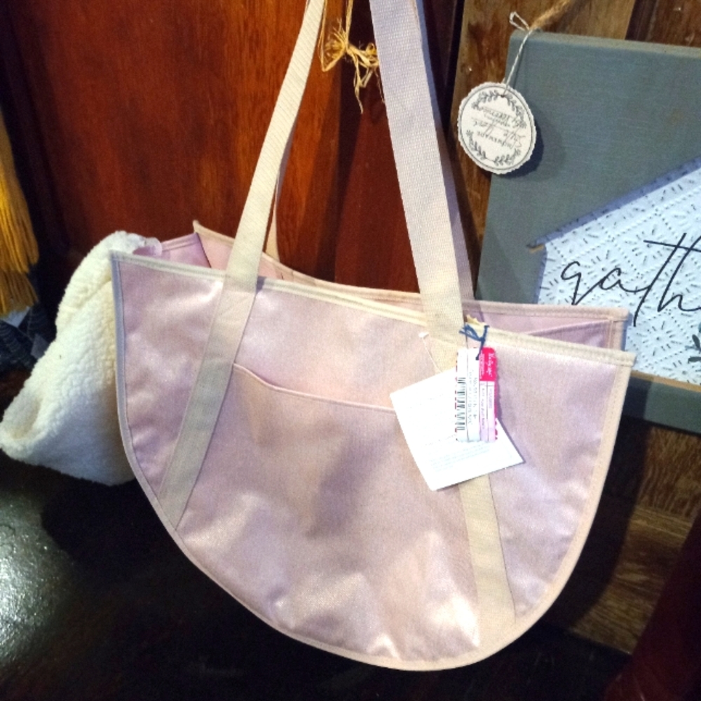 Thirty one round utility tote bag